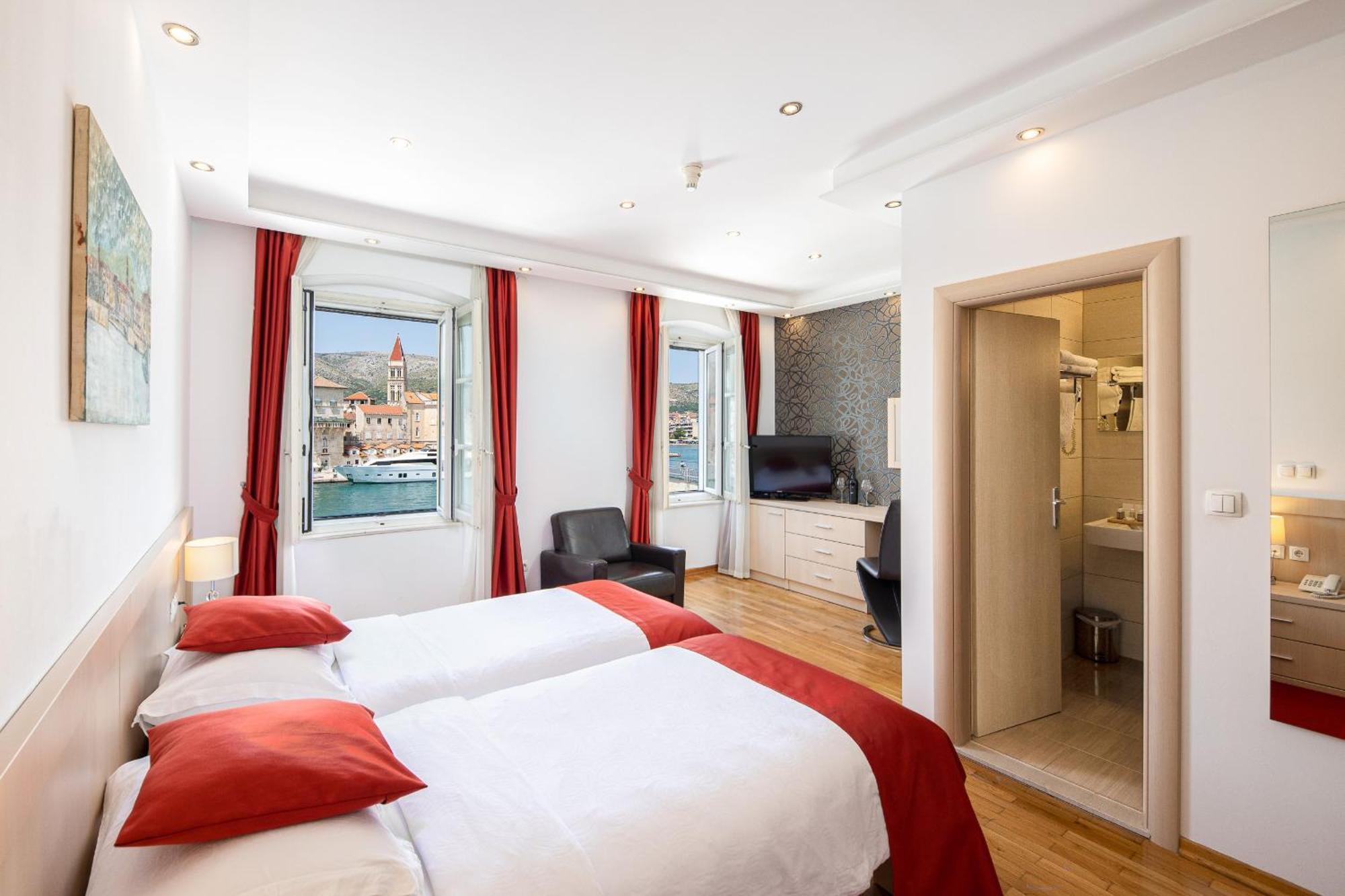 Heritage Sikaa Hotel Trogir