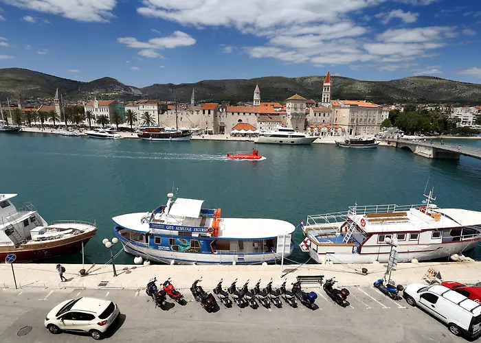 Heritage Hotel Vila Sikaa