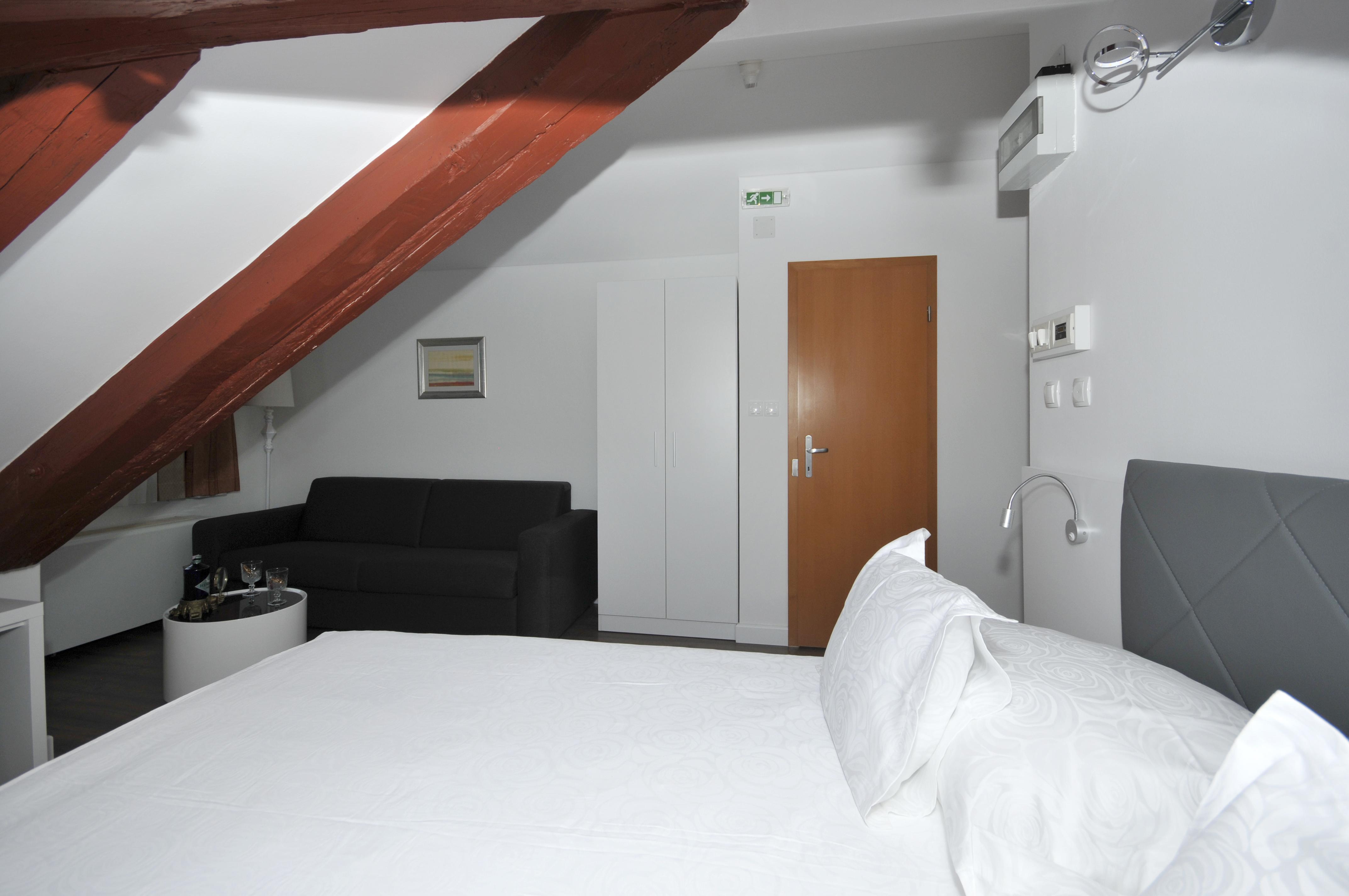 Heritage Sikaa Szálloda 4*