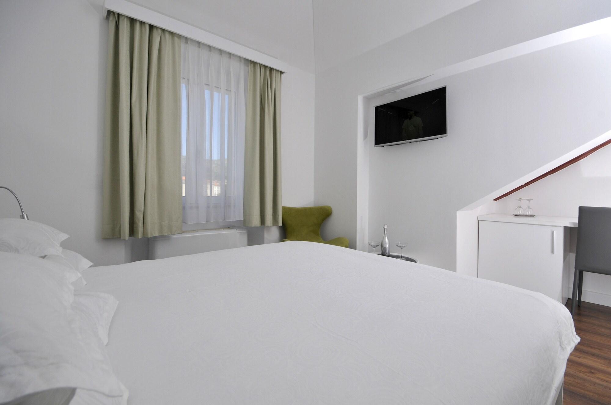 Heritage Sikaa Trogir